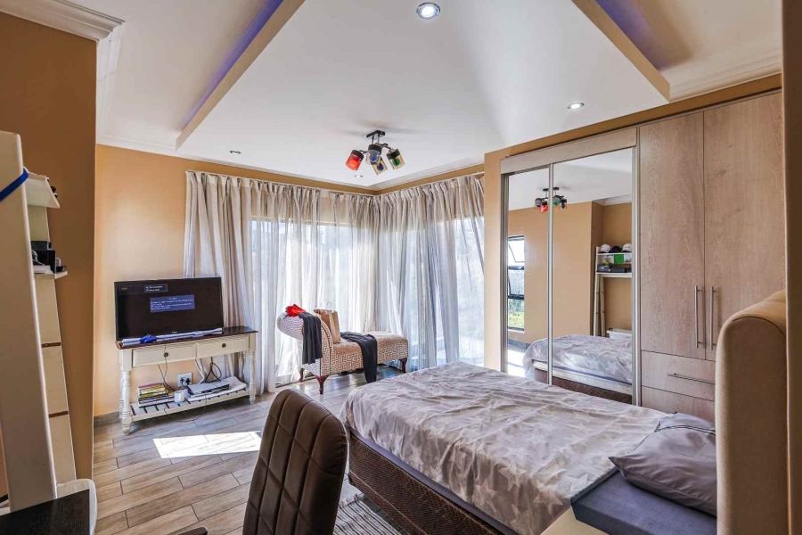 8 Bedroom Property for Sale in The Hills Game Reserve Estate Gauteng