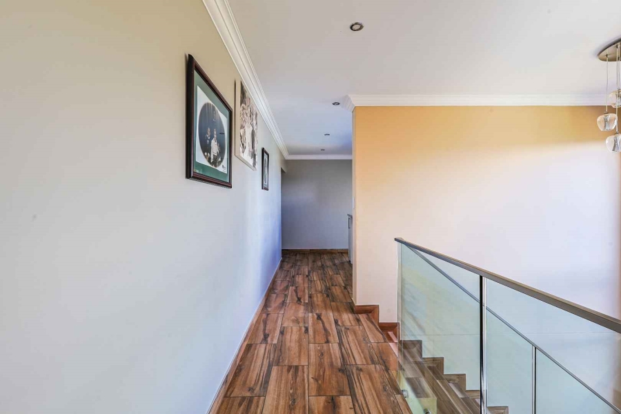 8 Bedroom Property for Sale in The Hills Game Reserve Estate Gauteng