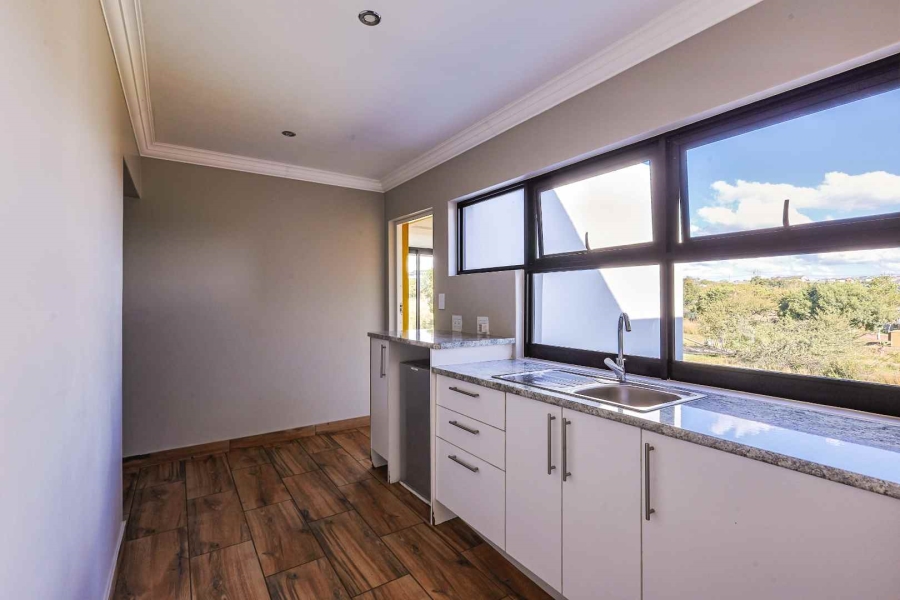 8 Bedroom Property for Sale in The Hills Game Reserve Estate Gauteng