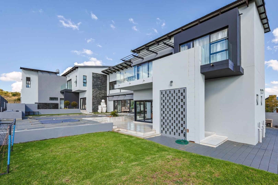 8 Bedroom Property for Sale in The Hills Game Reserve Estate Gauteng