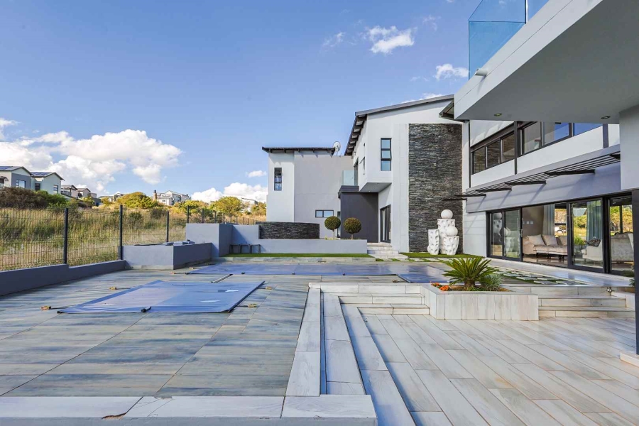 8 Bedroom Property for Sale in The Hills Game Reserve Estate Gauteng