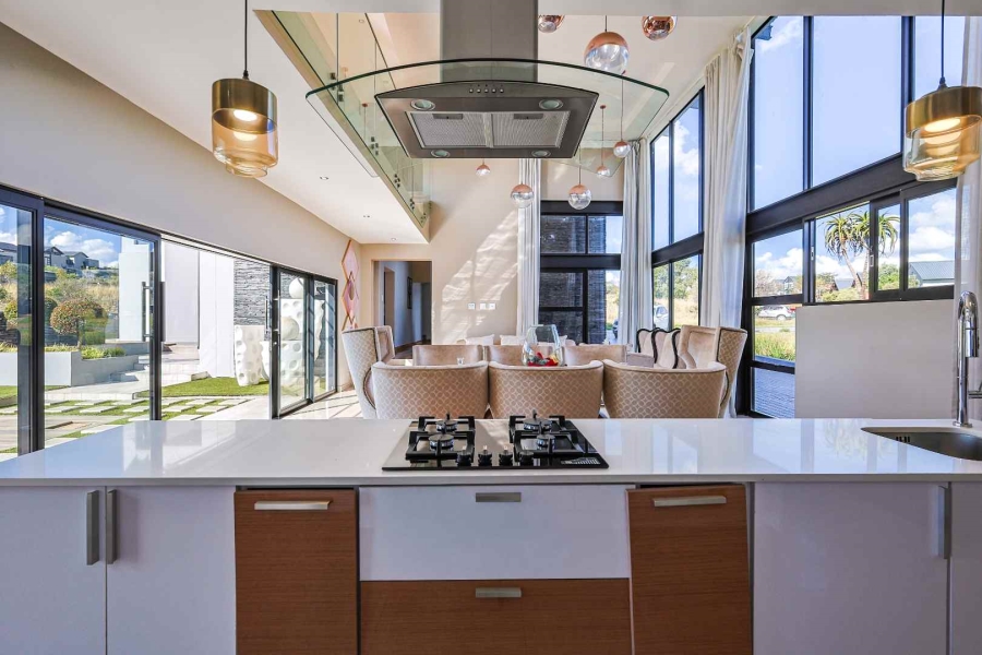 8 Bedroom Property for Sale in The Hills Game Reserve Estate Gauteng