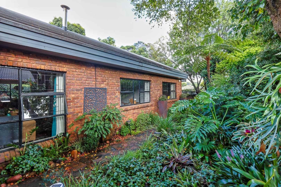 4 Bedroom Property for Sale in Erasmuskloof Gauteng