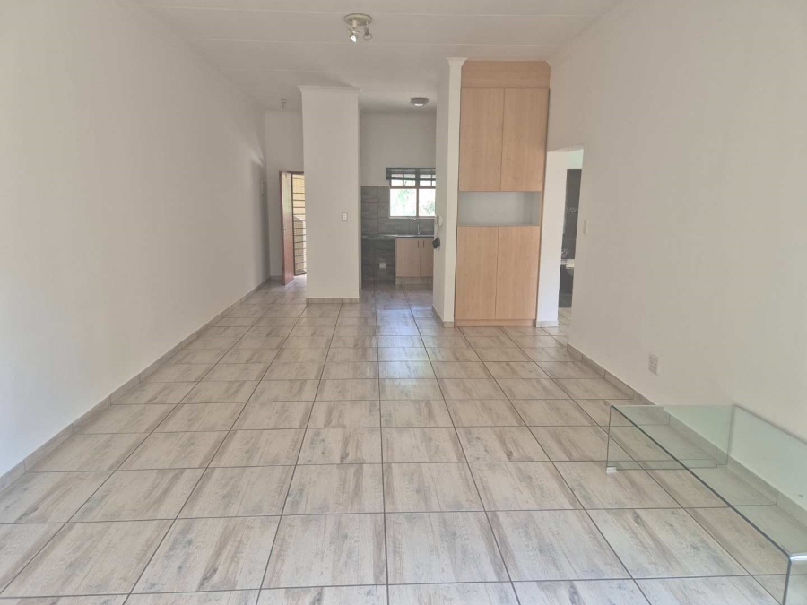 To Let 2 Bedroom Property for Rent in Paulshof Gauteng