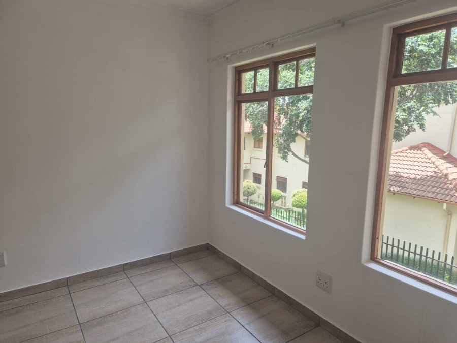To Let 2 Bedroom Property for Rent in Paulshof Gauteng
