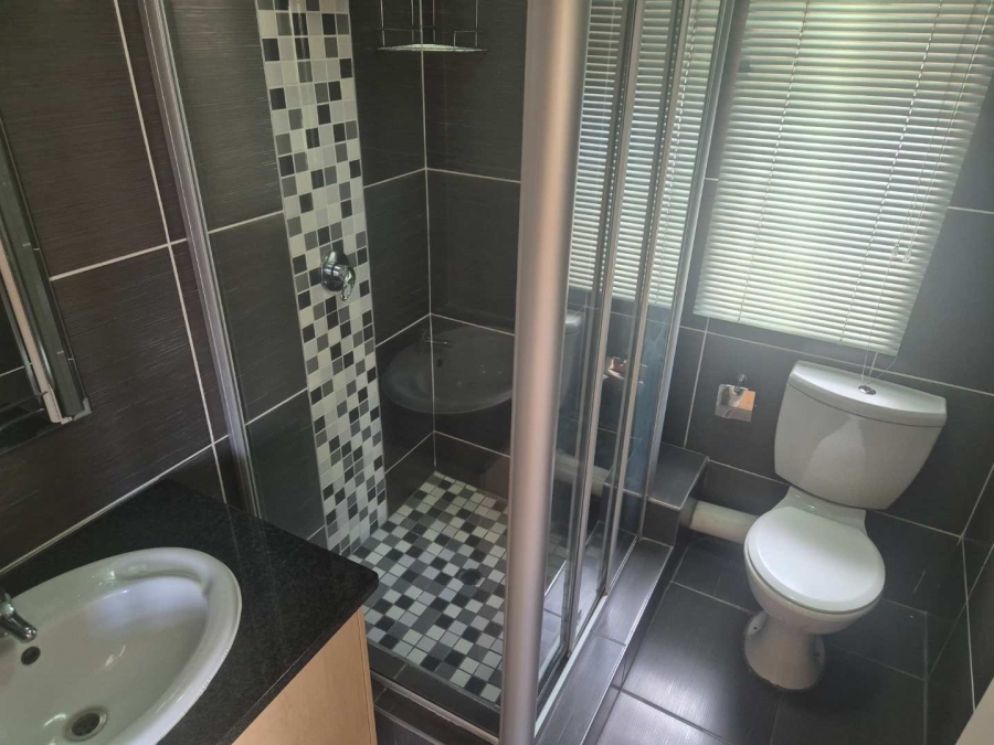 To Let 2 Bedroom Property for Rent in Paulshof Gauteng