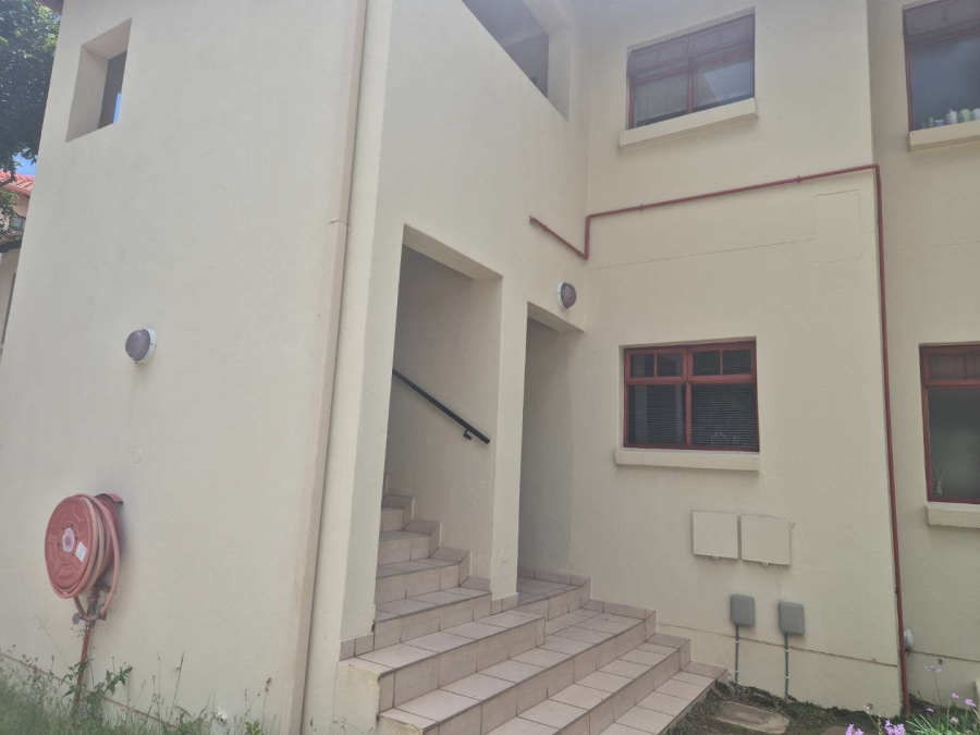 To Let 2 Bedroom Property for Rent in Paulshof Gauteng
