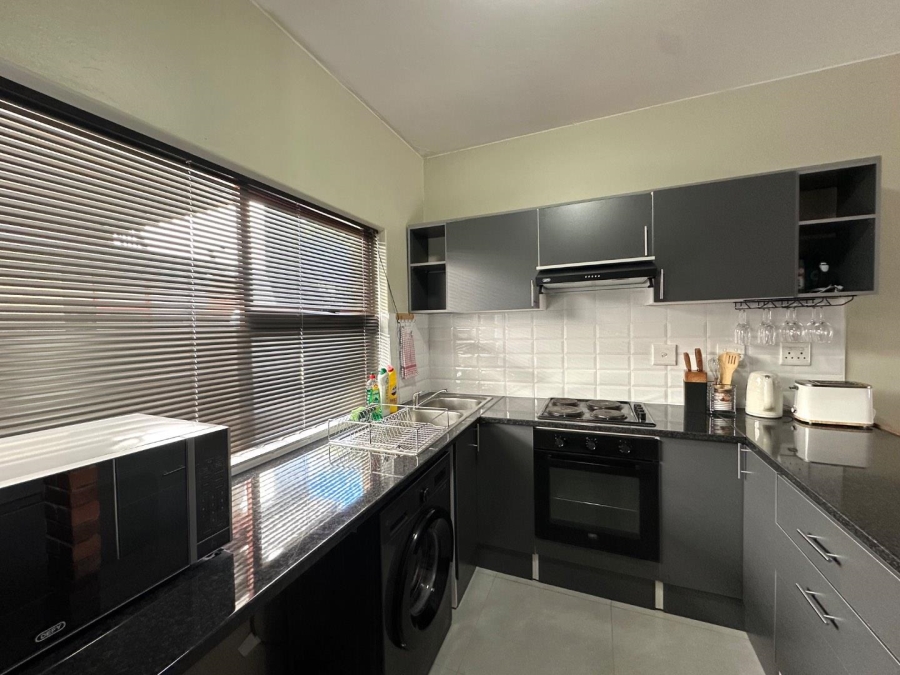 2 Bedroom Property for Sale in Midridge Park Gauteng