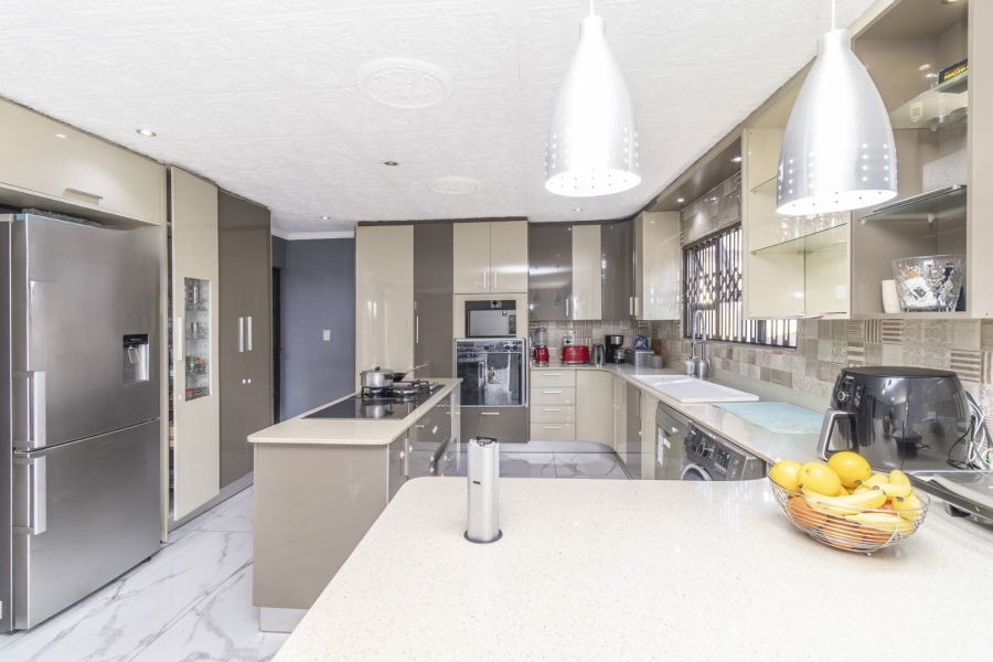 3 Bedroom Property for Sale in Cosmo City Gauteng