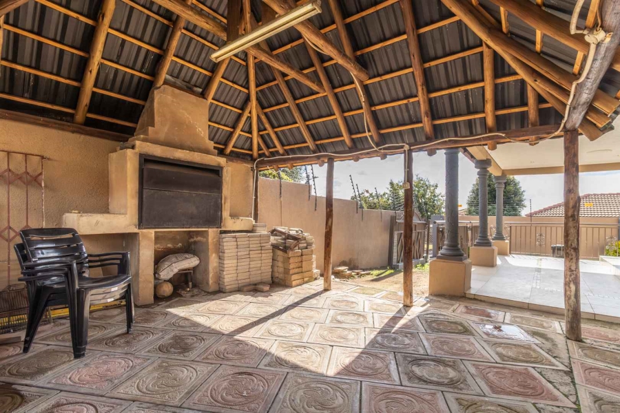 3 Bedroom Property for Sale in Cosmo City Gauteng