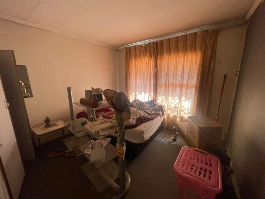 4 Bedroom Property for Sale in Glen Austin Gauteng