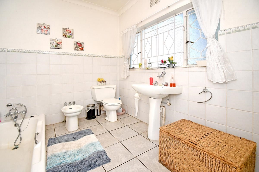 4 Bedroom Property for Sale in Rouxville Gauteng