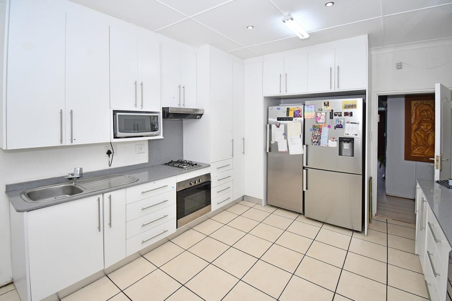 4 Bedroom Property for Sale in Rouxville Gauteng