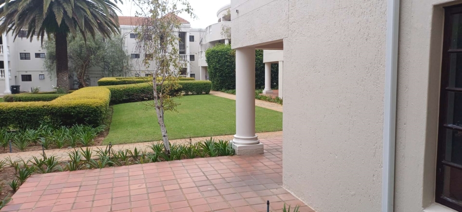 To Let 2 Bedroom Property for Rent in Sandown Gauteng