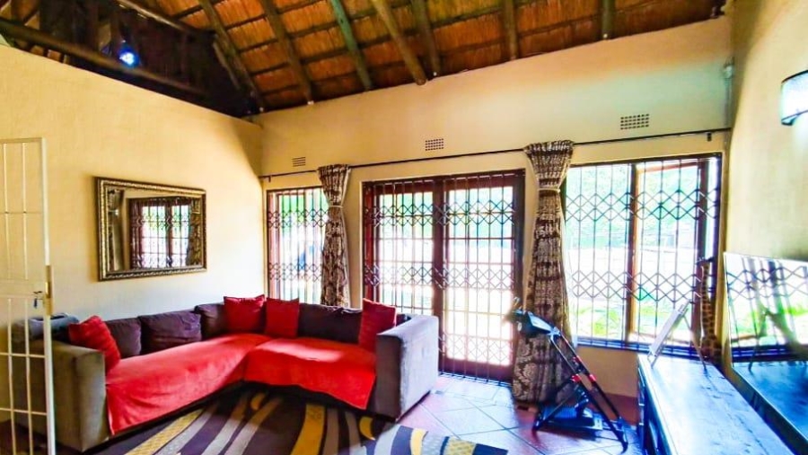 4 Bedroom Property for Sale in Buccleuch Gauteng