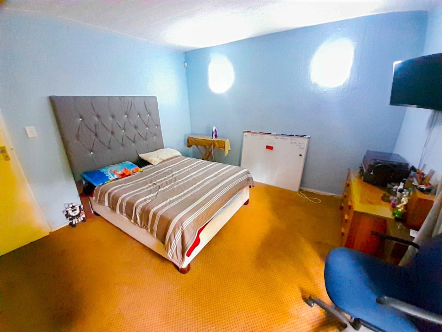 4 Bedroom Property for Sale in Buccleuch Gauteng