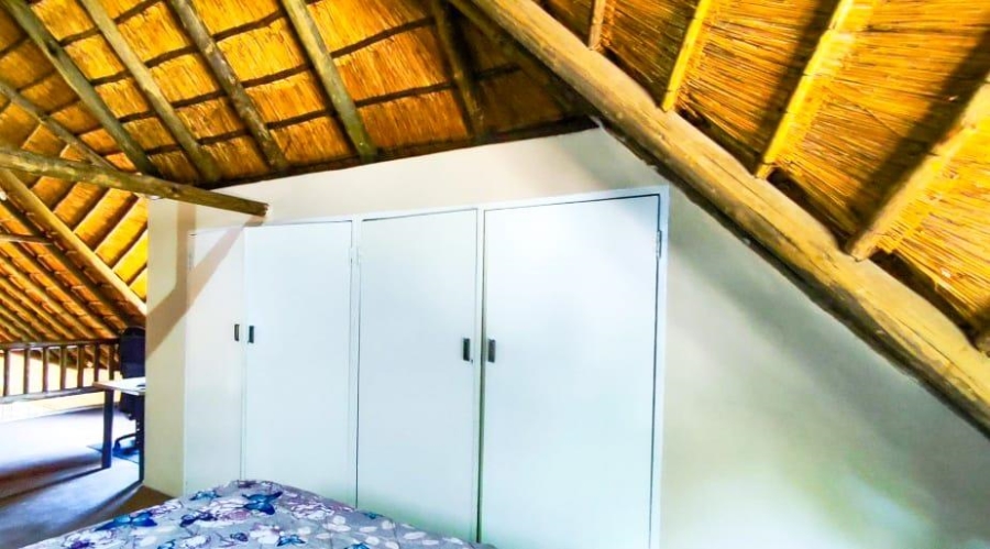 4 Bedroom Property for Sale in Buccleuch Gauteng