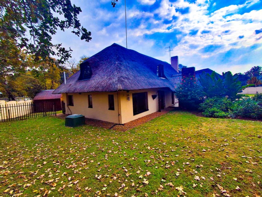 4 Bedroom Property for Sale in Buccleuch Gauteng