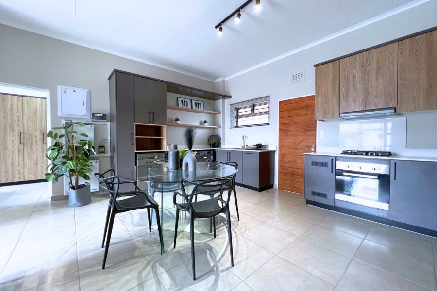 2 Bedroom Property for Sale in Rietvalleirand Gauteng