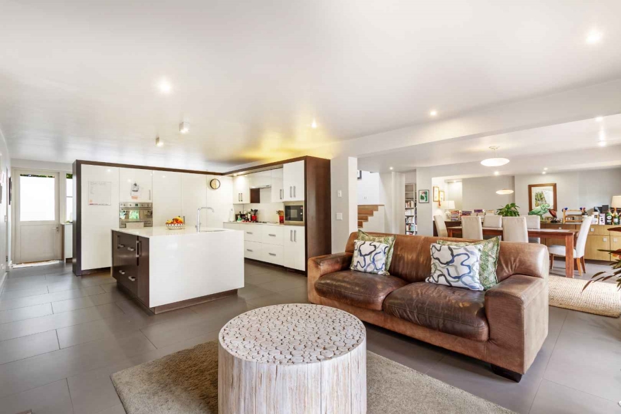 4 Bedroom Property for Sale in Fourways Gardens Gauteng