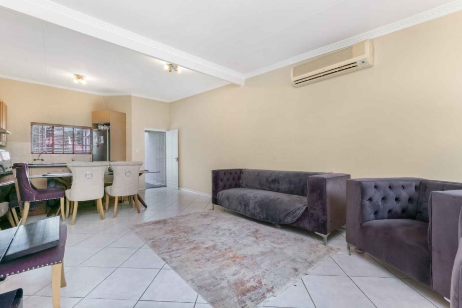 3 Bedroom Property for Sale in Douglasdale Gauteng
