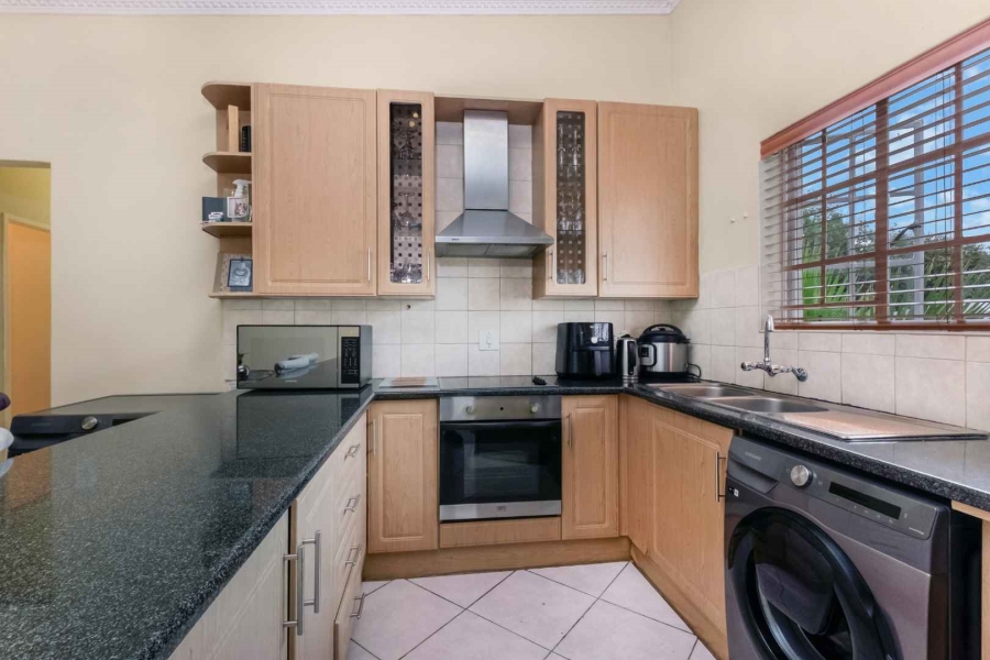 3 Bedroom Property for Sale in Douglasdale Gauteng