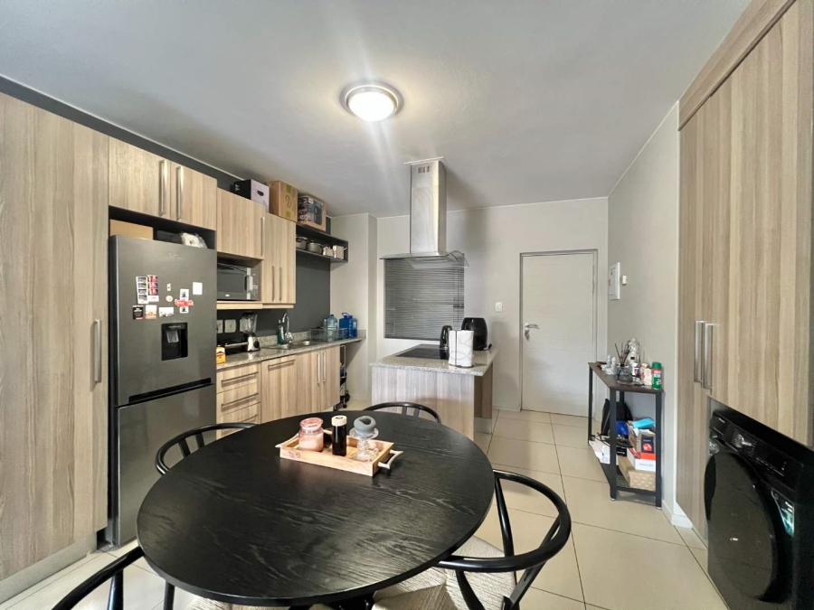 2 Bedroom Property for Sale in Rivonia Gauteng