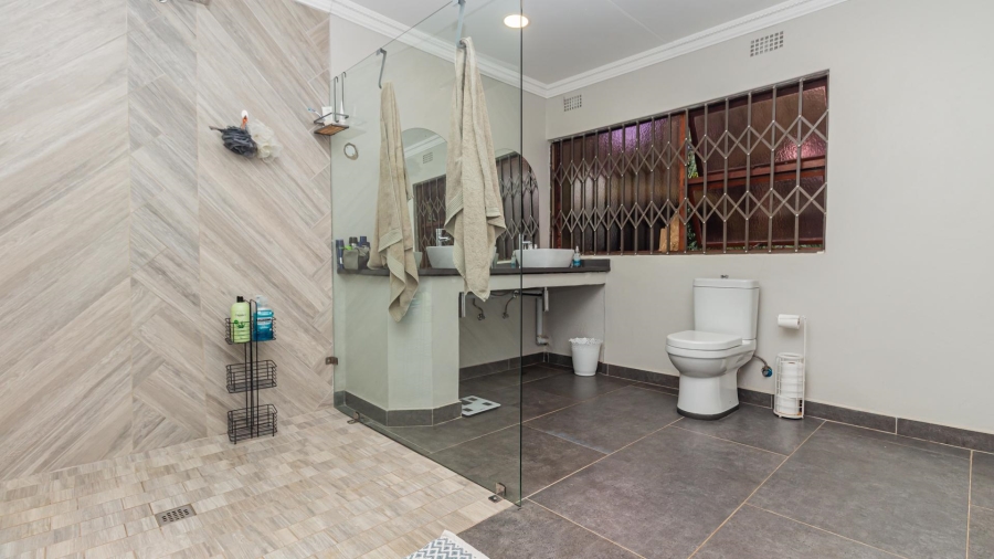 4 Bedroom Property for Sale in Ruimsig Gauteng
