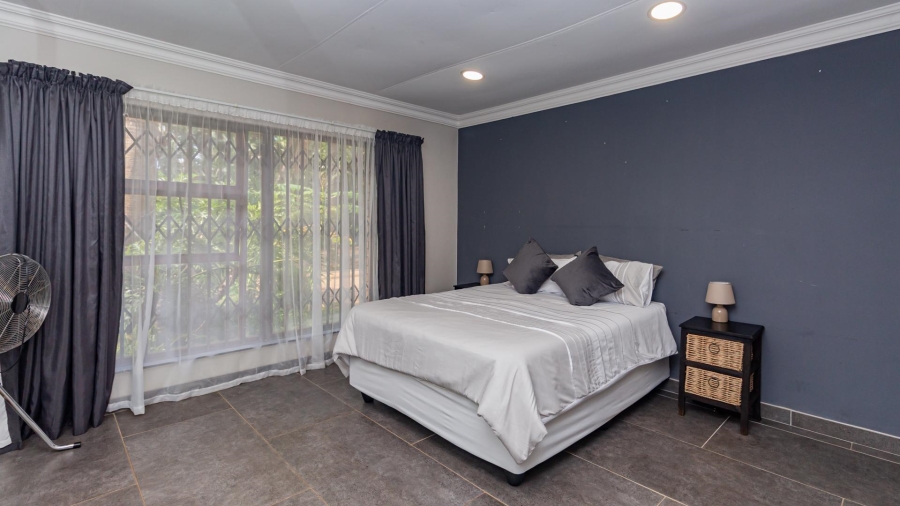4 Bedroom Property for Sale in Ruimsig Gauteng