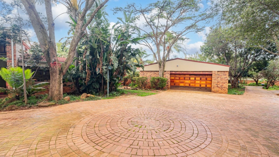 4 Bedroom Property for Sale in Ruimsig Gauteng