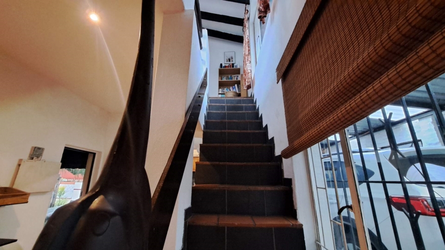 To Let 1 Bedroom Property for Rent in Robindale Gauteng