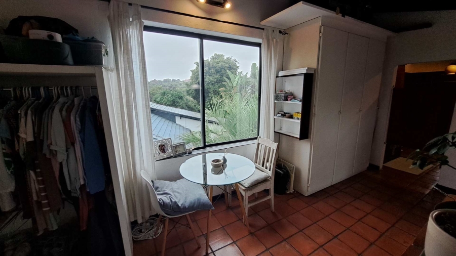 To Let 1 Bedroom Property for Rent in Robindale Gauteng