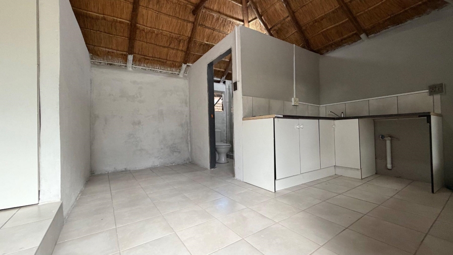 To Let 1 Bedroom Property for Rent in Sunward Park Gauteng