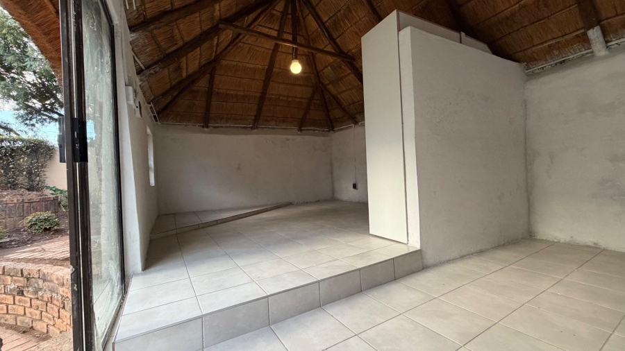 To Let 1 Bedroom Property for Rent in Sunward Park Gauteng