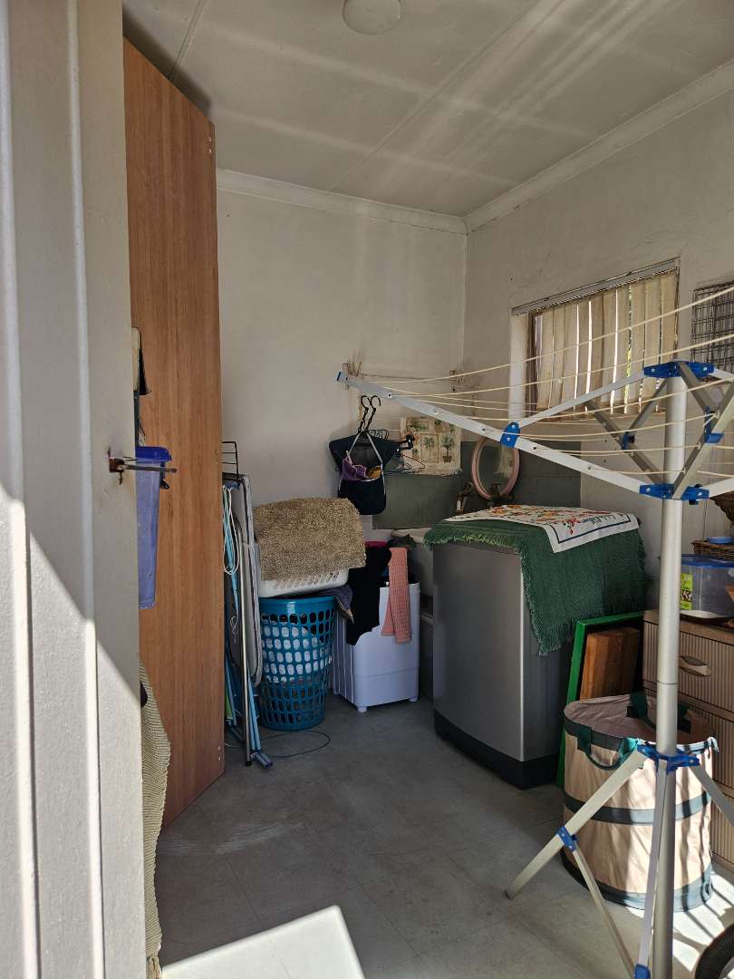 4 Bedroom Property for Sale in Dorandia Gauteng