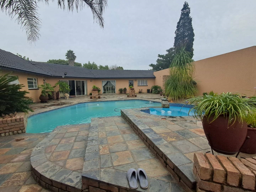 5 Bedroom Property for Sale in Mayfield Gauteng