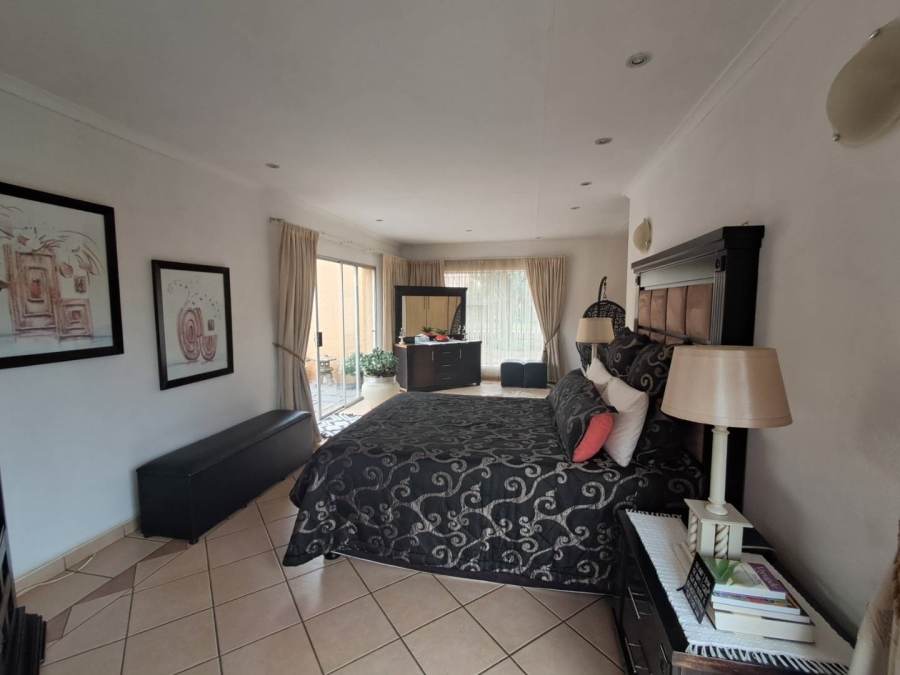 5 Bedroom Property for Sale in Mayfield Gauteng