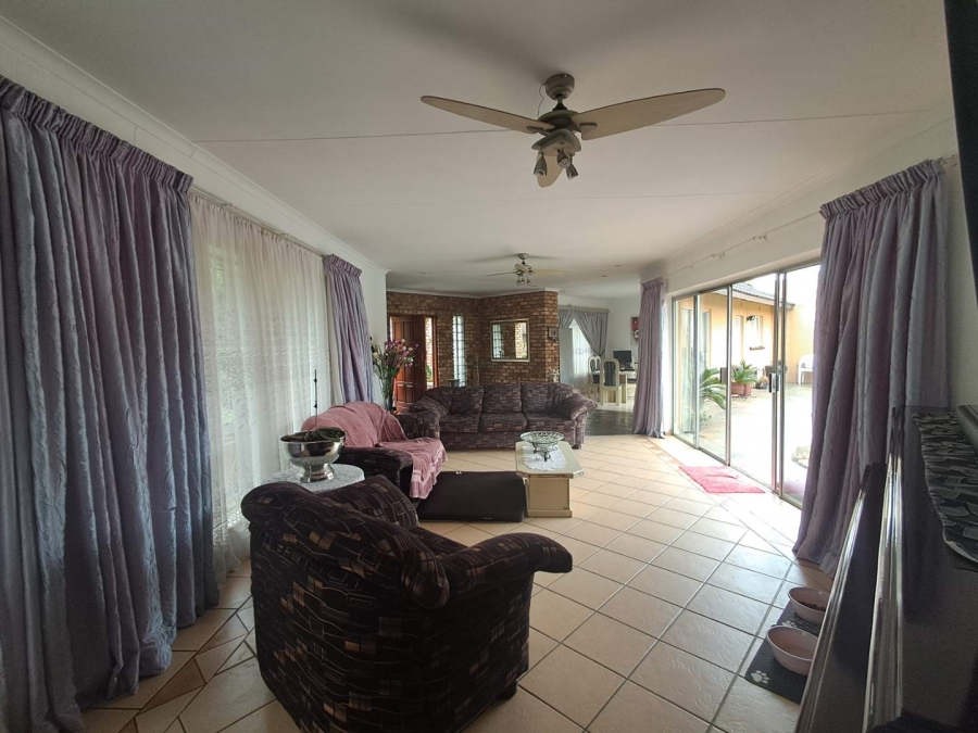 5 Bedroom Property for Sale in Mayfield Gauteng