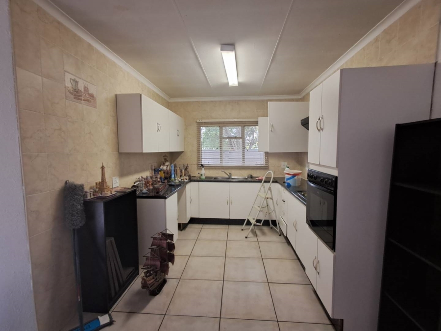 5 Bedroom Property for Sale in Mayfield Gauteng