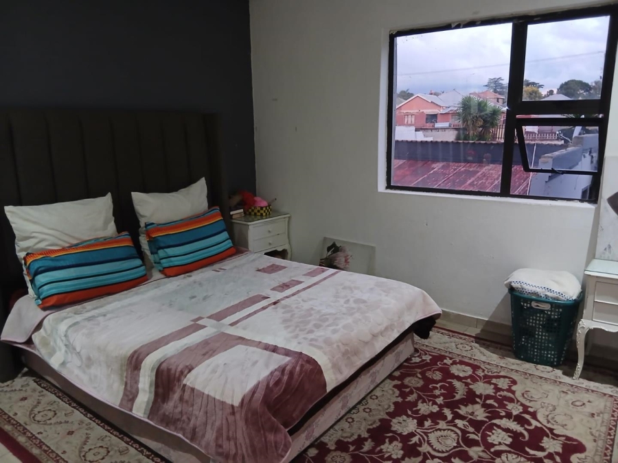 7 Bedroom Property for Sale in The Hill Gauteng