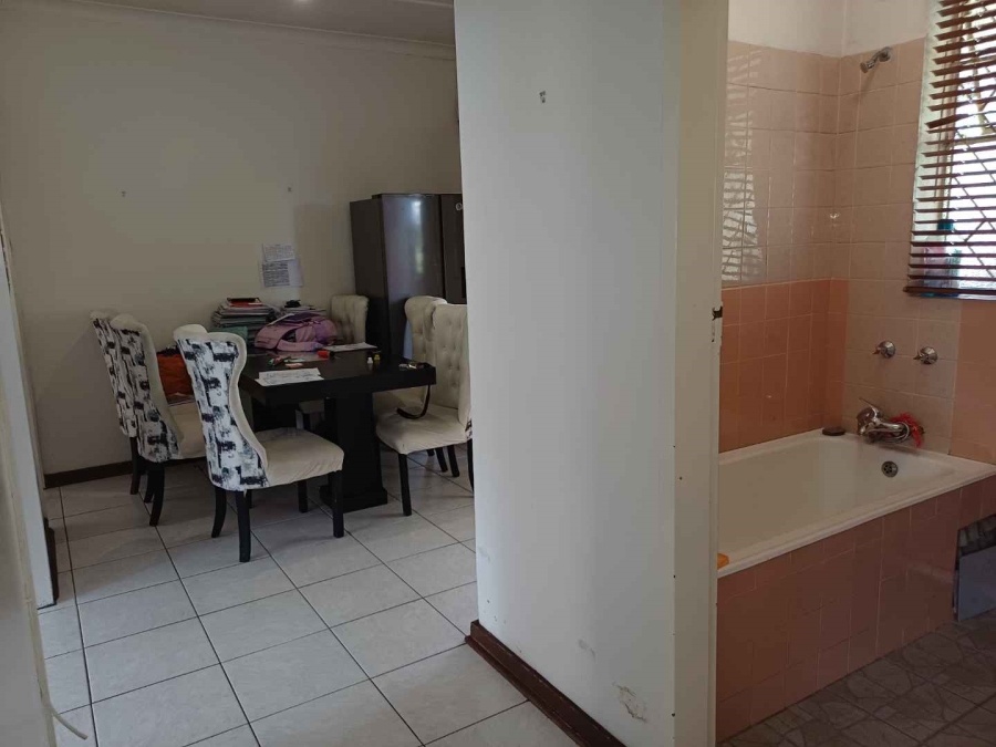 2 Bedroom Property for Sale in Savoy Estate Gauteng