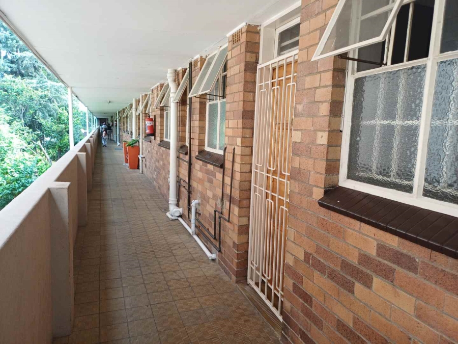 2 Bedroom Property for Sale in Savoy Estate Gauteng