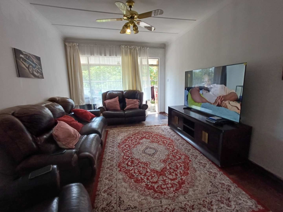 2 Bedroom Property for Sale in Savoy Estate Gauteng