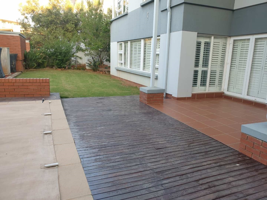 4 Bedroom Property for Sale in Eye of Africa Gauteng