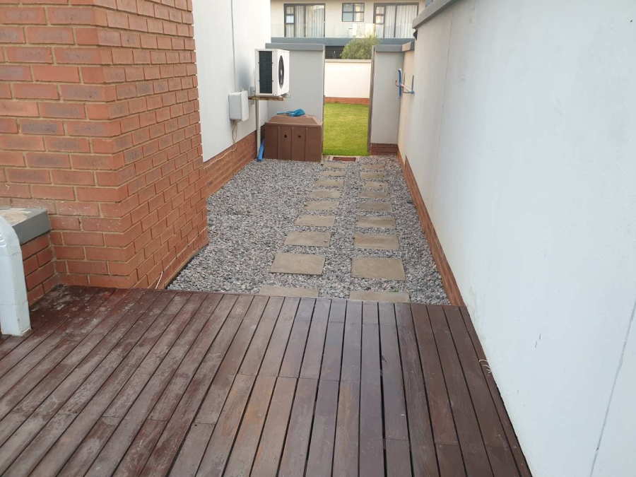 4 Bedroom Property for Sale in Eye of Africa Gauteng