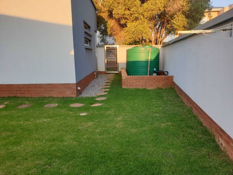 4 Bedroom Property for Sale in Eye of Africa Gauteng