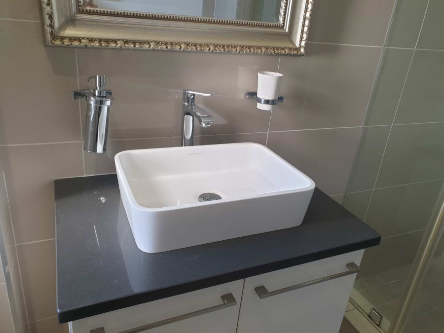 4 Bedroom Property for Sale in Eye of Africa Gauteng