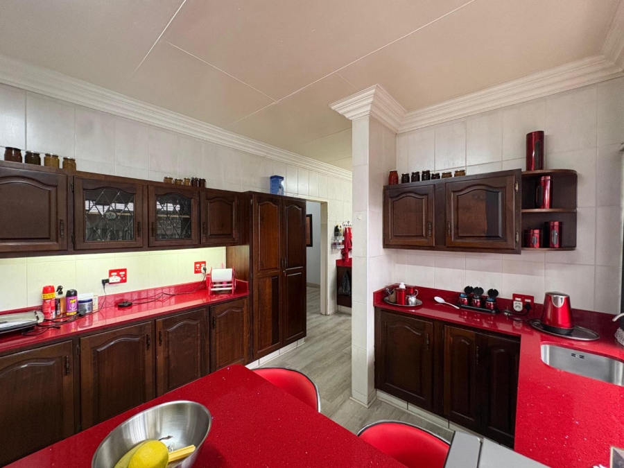 4 Bedroom Property for Sale in Risiville Gauteng