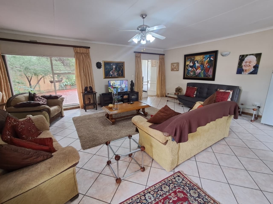3 Bedroom Property for Sale in Brackenhurst Gauteng