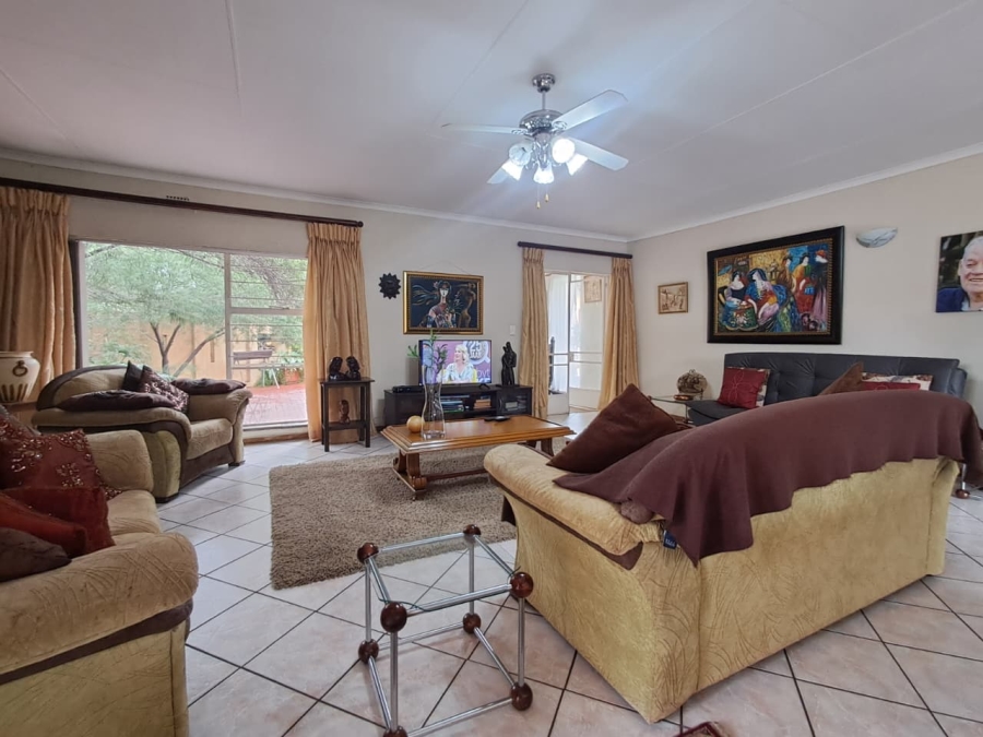 3 Bedroom Property for Sale in Brackenhurst Gauteng